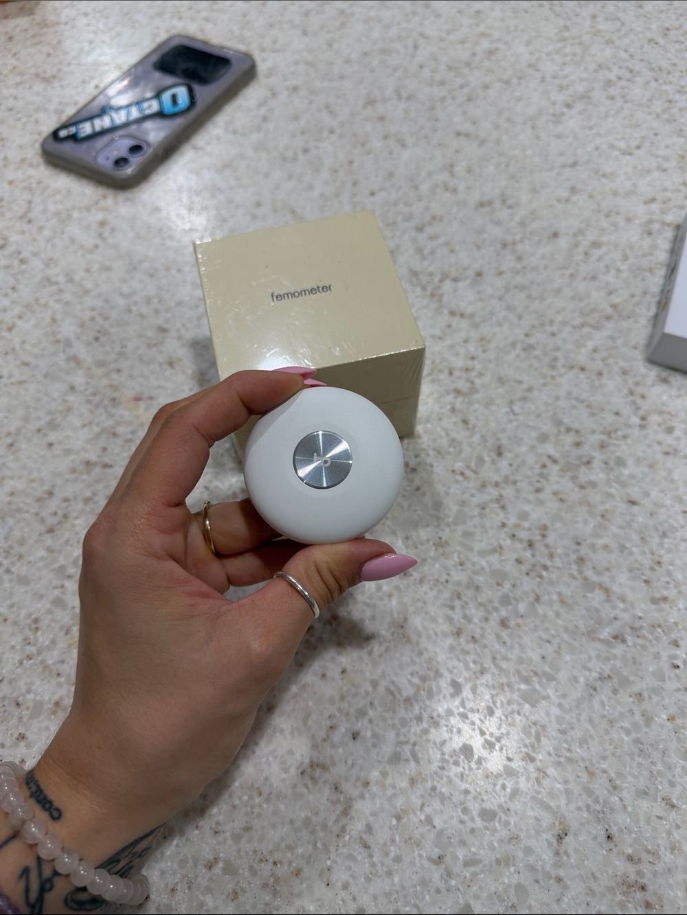 Femometer smart ring - Picture 2 of 3